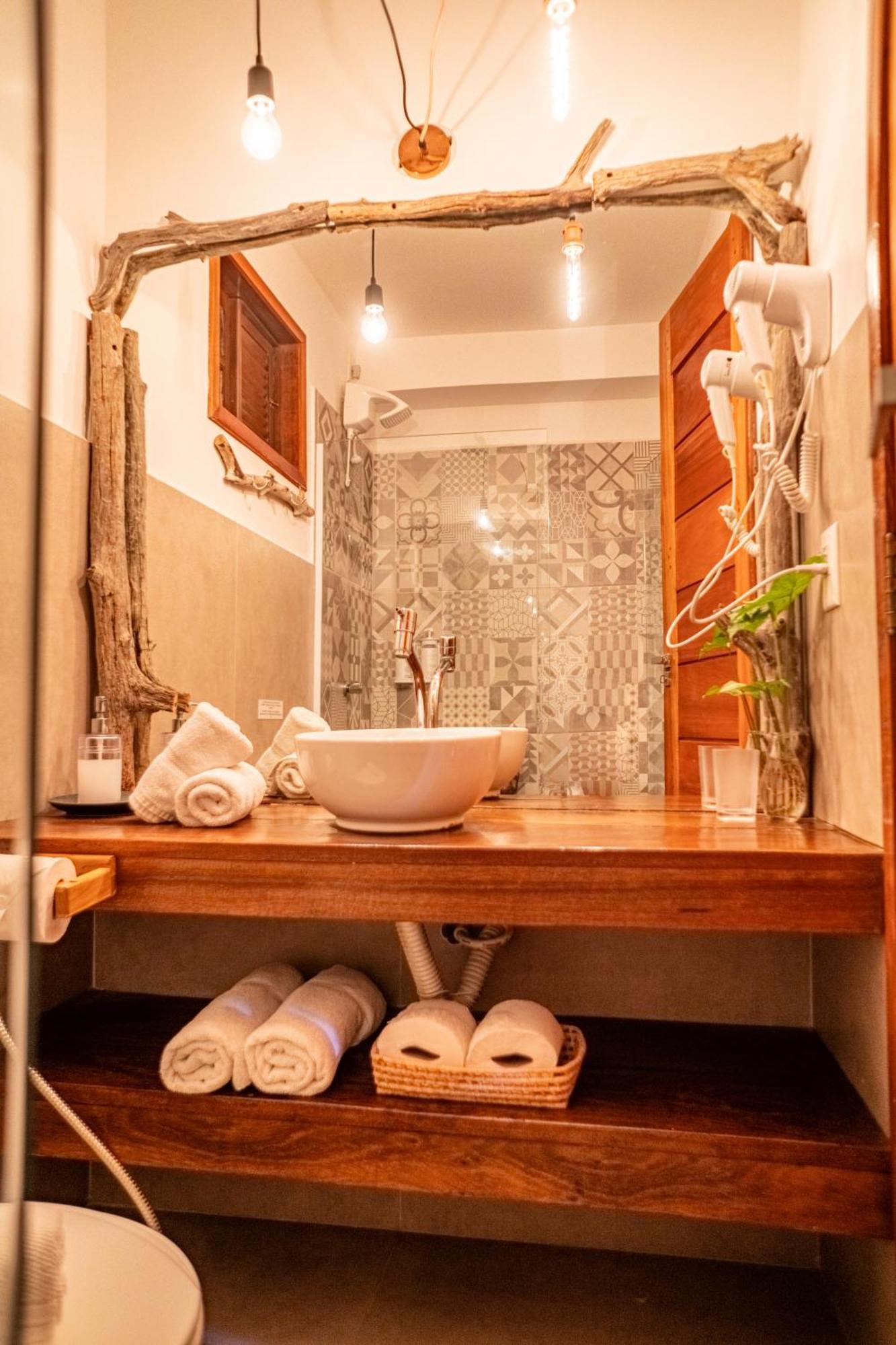 Quarto Triplo Standard